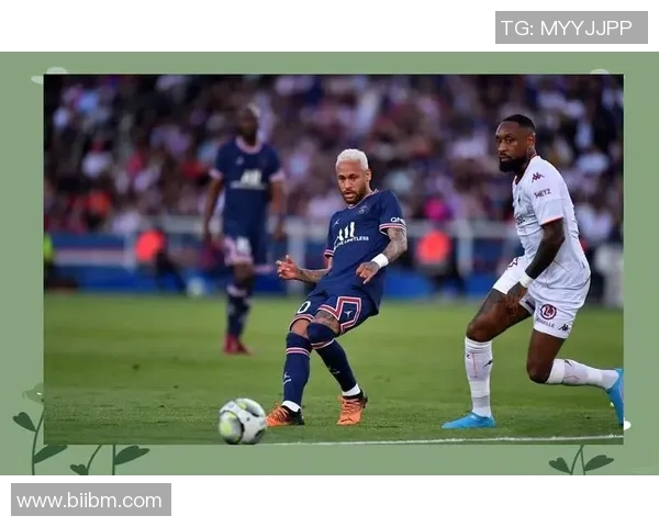 西甲赛场惊现冷门巴黎圣日耳曼逆转利物浦上演帽子戏法精彩瞬间