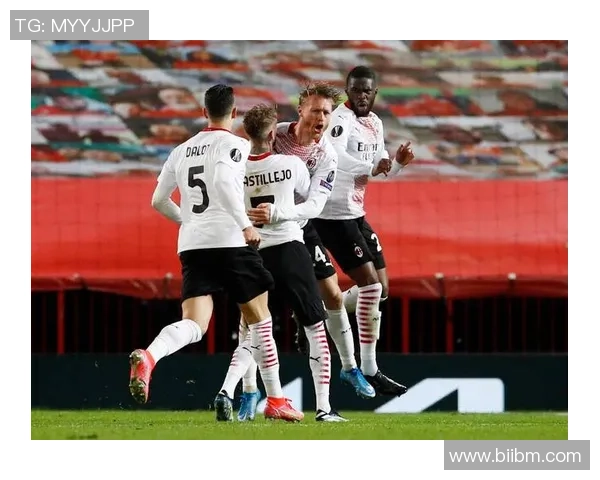 中超精彩对决曼联与AC米兰1比1平局绝杀瞬间引发全场狂欢