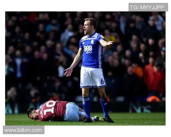 意甲激战：多特蒙德大胜曼城神奇扑救成比赛转折点分析